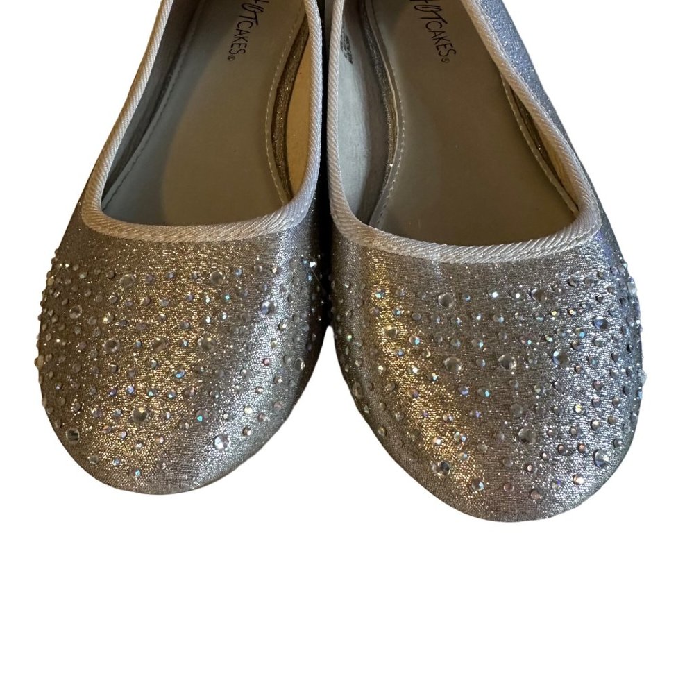 Hot Cakes silver beaded flats perfect for the holiday season size 4 M - Picture 6 of 7